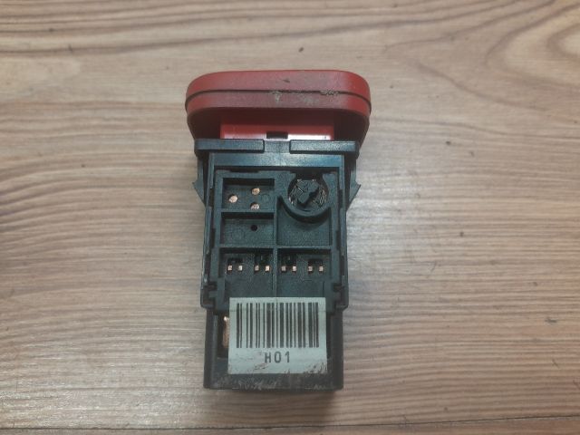 bontott HYUNDAI ELANTRA Vészvillogó Kapcsoló