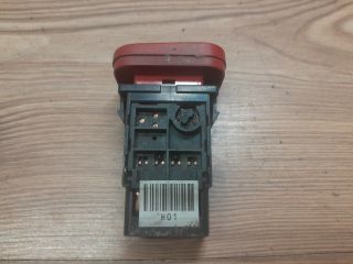 bontott HYUNDAI ELANTRA Vészvillogó Kapcsoló