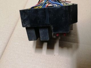 bontott HYUNDAI GALLOPER Biztosítéktábla Motortér