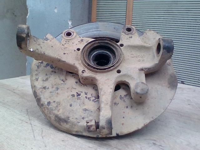 bontott HYUNDAI GALLOPER Jobb első Csonkállvány Kerékaggyal