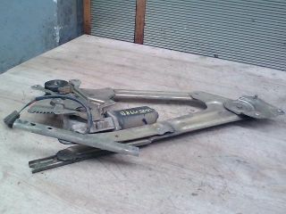 bontott HYUNDAI GALLOPER Bal első Ablakemelő Szerkezet (Elektromos)