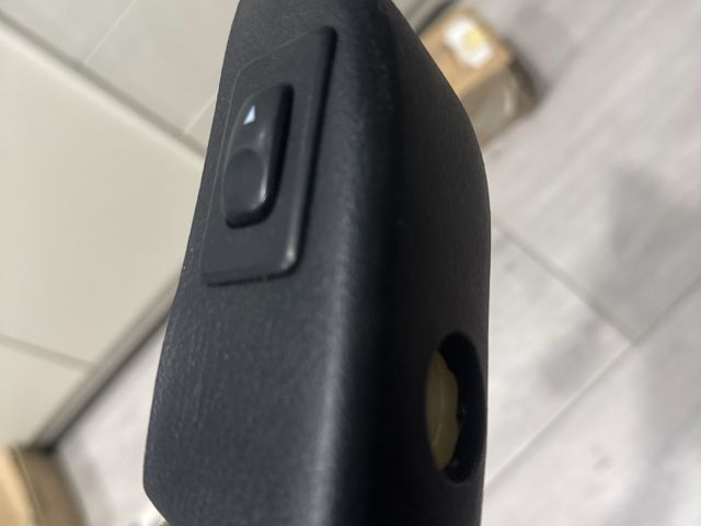 bontott HYUNDAI GALLOPER Bal első Ajtóbehúzó