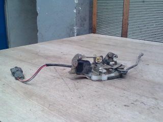 bontott HYUNDAI GALLOPER Bal első Ajtózár