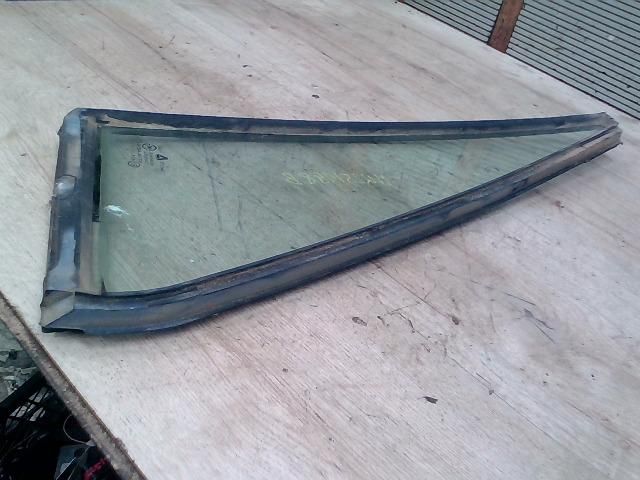 bontott HYUNDAI GALLOPER Bal első Fixüveg (Ajtóban)