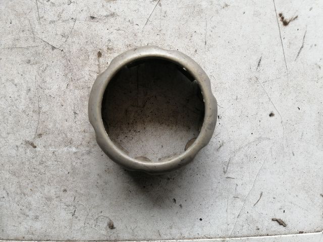 bontott HYUNDAI GALLOPER Felniközép (1 db)