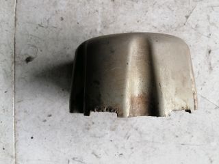 bontott HYUNDAI GALLOPER Felniközép (1 db)