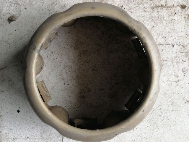 bontott HYUNDAI GALLOPER Felniközép (1 db)