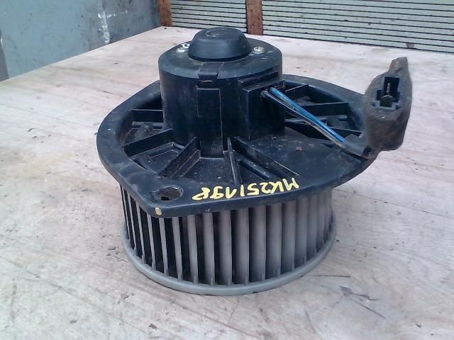 bontott HYUNDAI GALLOPER Fűtőmotor (Nem klímás)