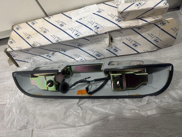 bontott HYUNDAI GALLOPER Hátsó Rendszámtábla Világítás