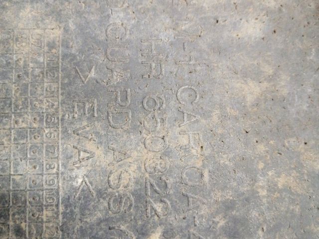 bontott HYUNDAI GALLOPER Jobb első Sárvédő Gumi