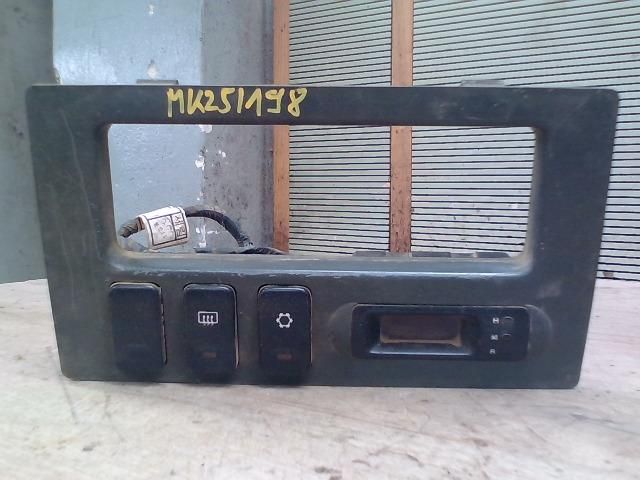 bontott HYUNDAI GALLOPER Óra (Időmérő)