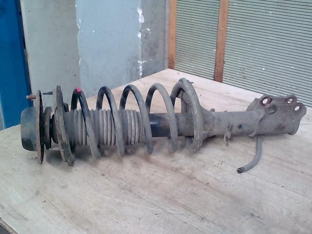 bontott HYUNDAI GETZ Jobb első Gólyaláb (Lengécsillapító, Rugó)