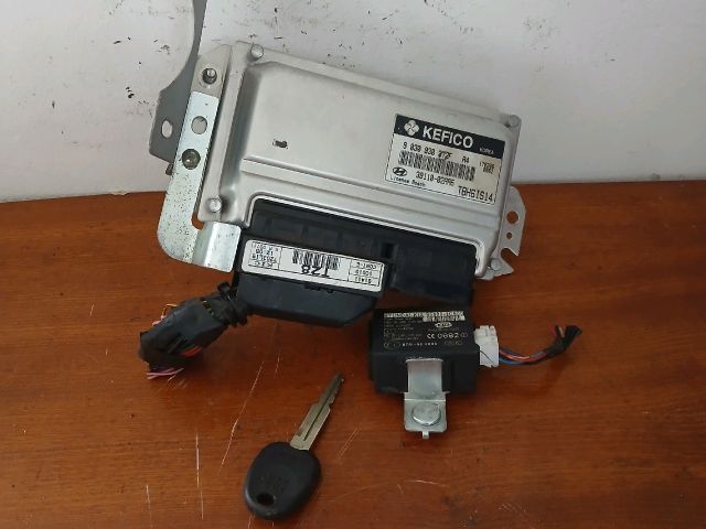 bontott HYUNDAI GETZ Motorvezérlő