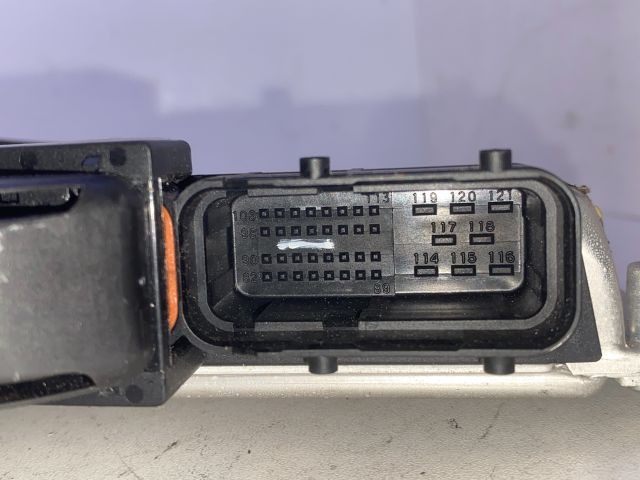 bontott HYUNDAI GETZ Motorvezérlő