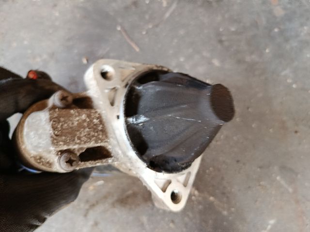 bontott HYUNDAI GETZ Önindító