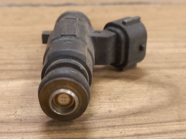 bontott HYUNDAI GETZ Porlasztó (1 db)