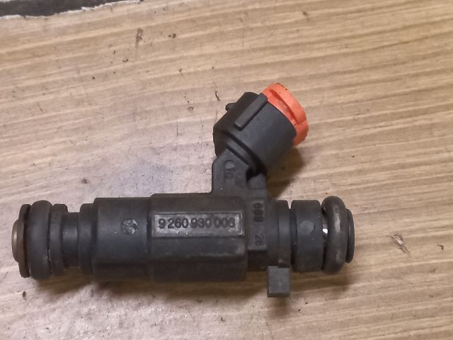 bontott HYUNDAI GETZ Porlasztó (1 db)