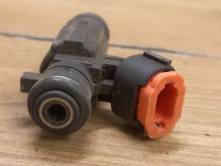 bontott HYUNDAI GETZ Porlasztó (1 db)