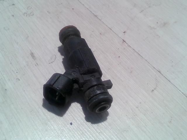 bontott HYUNDAI GETZ Porlasztó (1 db)