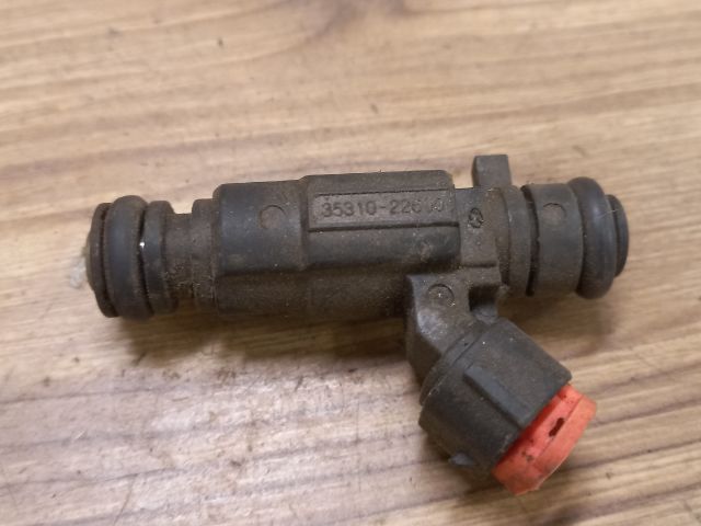 bontott HYUNDAI GETZ Porlasztó (1 db)