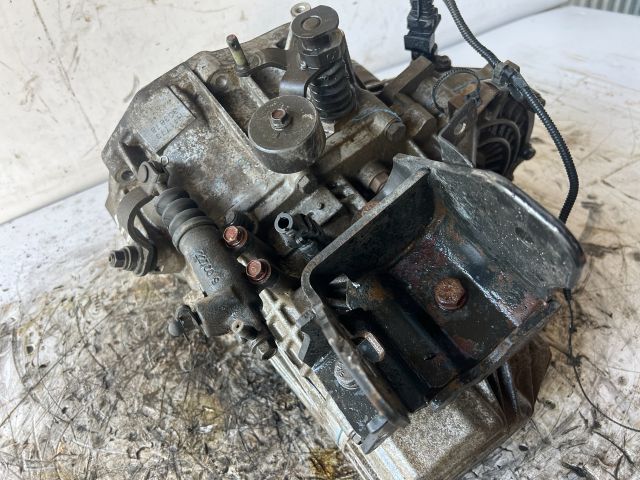 bontott HYUNDAI GETZ Váltó (Mechanikus)