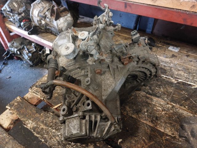 bontott HYUNDAI GETZ Váltó (Mechanikus)