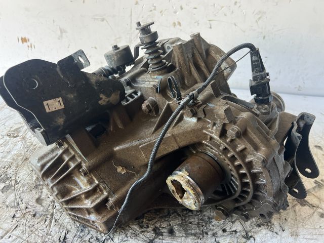 bontott HYUNDAI GETZ Váltó (Mechanikus)