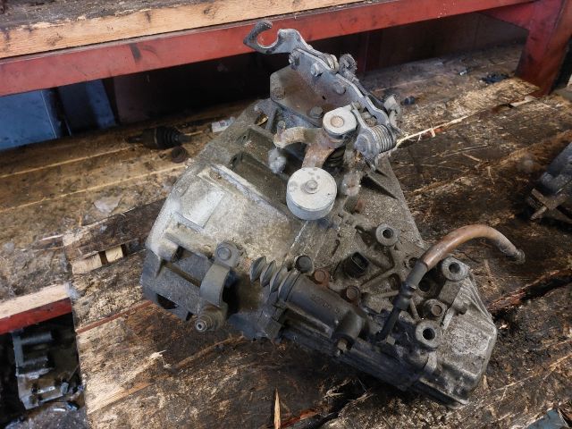 bontott HYUNDAI GETZ Váltó (Mechanikus)