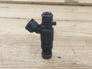 bontott HYUNDAI GETZ Porlasztó (1 db)