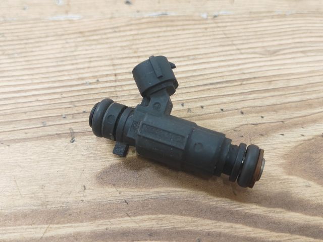 bontott HYUNDAI GETZ Porlasztó (1 db)