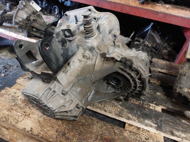 bontott HYUNDAI GETZ Váltó (Mechanikus)