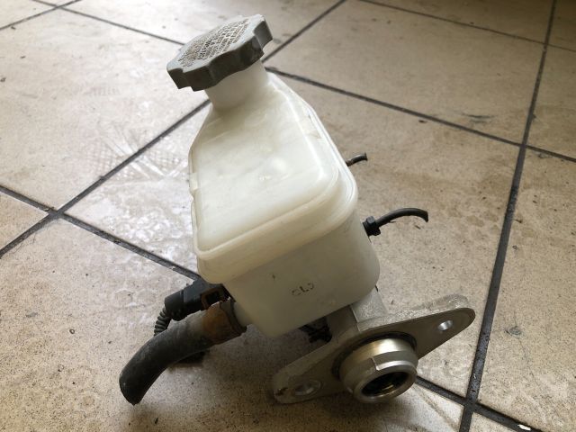 bontott HYUNDAI GETZ Főfékhenger