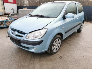 bontott HYUNDAI GETZ Bal első Féknyereg Munkahengerrel