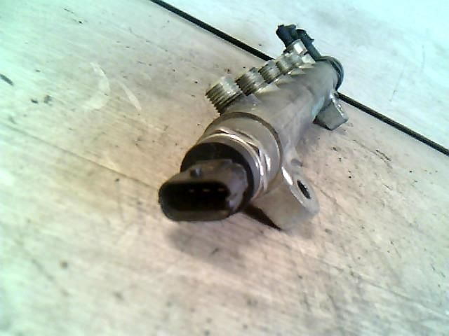 bontott HYUNDAI GETZ Közösnyomócső