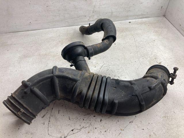 bontott HYUNDAI GETZ Légbeömlő Cső