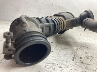 bontott HYUNDAI GETZ Légbeömlő Cső