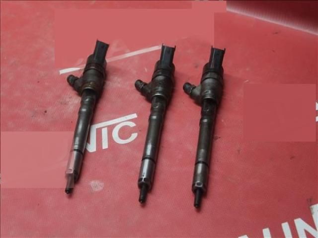 bontott HYUNDAI GETZ Porlasztó (1 db)