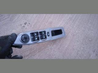 bontott HYUNDAI GETZ Ablakemelő Kapcsoló Négyes / Kettes