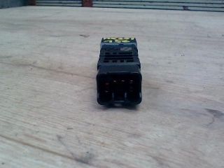 bontott HYUNDAI GETZ Ablakfűtés Kapcsoló