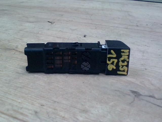 bontott HYUNDAI GETZ Ablakfűtés Kapcsoló