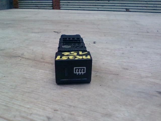 bontott HYUNDAI GETZ Ablakfűtés Kapcsoló