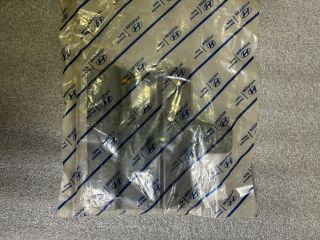 bontott HYUNDAI GETZ Akkumulátor Tartó