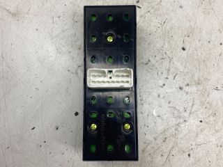 bontott HYUNDAI GETZ Bal első Ablakemelő Kapcsoló