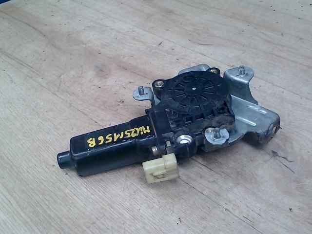 bontott HYUNDAI GETZ Bal első Ablakemelő Motor