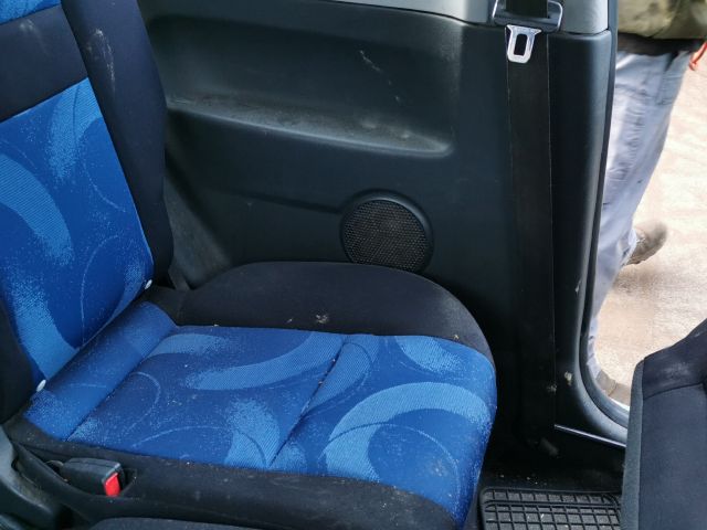 bontott HYUNDAI GETZ Bal első Ajtó Kárpit