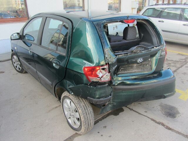 bontott HYUNDAI GETZ Bal első Alsó Zsanér