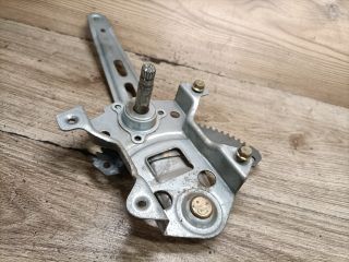 bontott HYUNDAI GETZ Bal hátsó Ablakemelő Szerkezet (Mechanikus)
