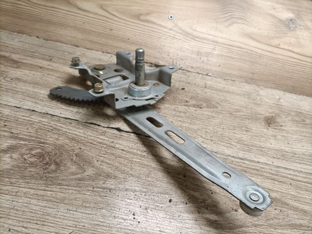 bontott HYUNDAI GETZ Bal hátsó Ablakemelő Szerkezet (Mechanikus)