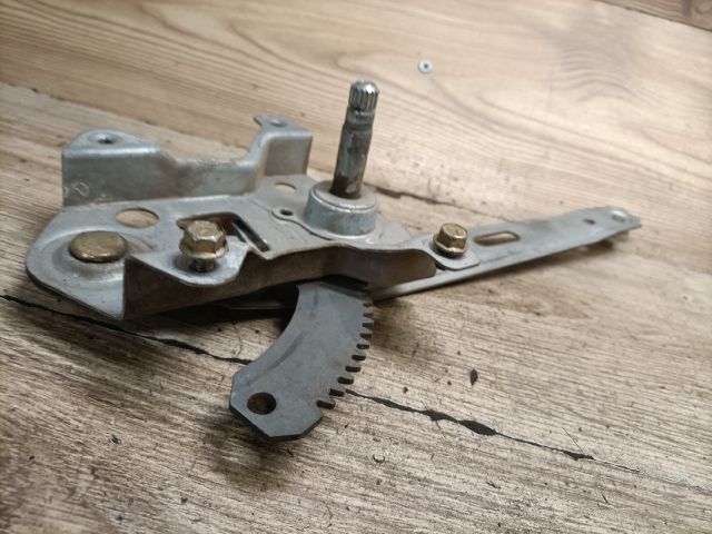 bontott HYUNDAI GETZ Bal hátsó Ablakemelő Szerkezet (Mechanikus)