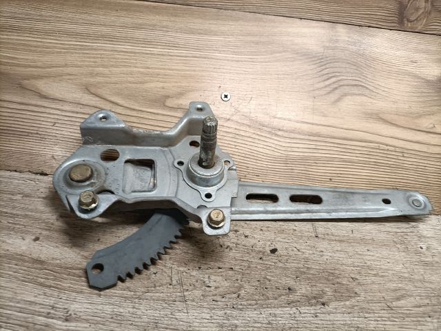 bontott HYUNDAI GETZ Bal hátsó Ablakemelő Szerkezet (Mechanikus)